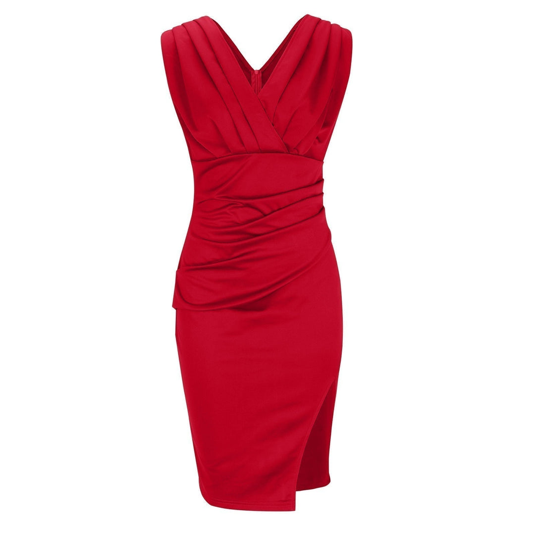 Brenda | Form-Fitting Dress with V-Neck and Slit