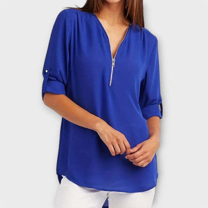 Olivia – The Relaxed V-Neck Blouse
