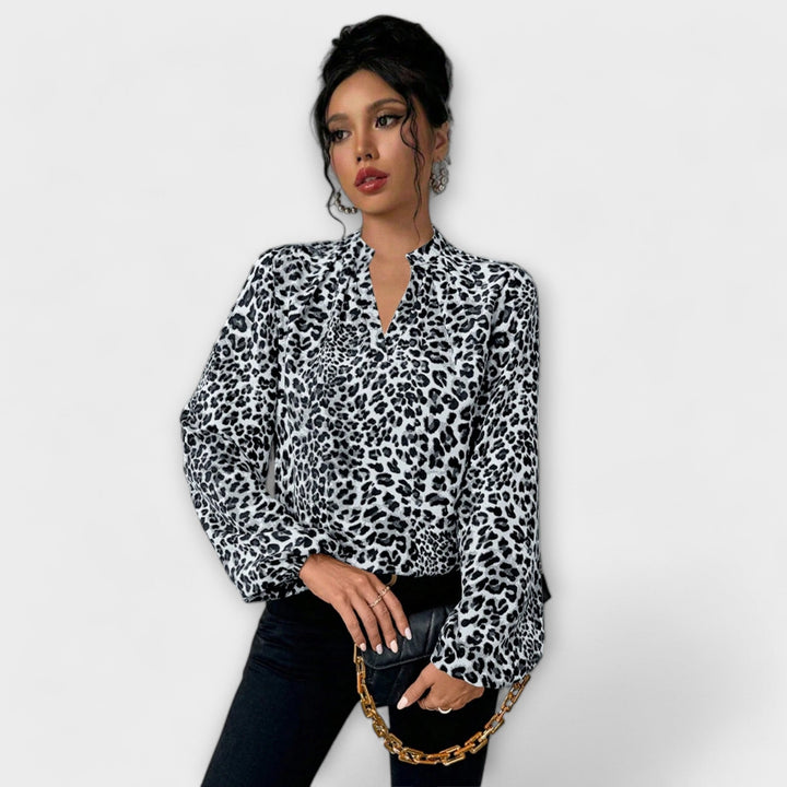 Elegant leopard print blouse with V-neck
