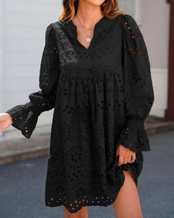 Raegan - Elegant Hollow-Out Midi Dress