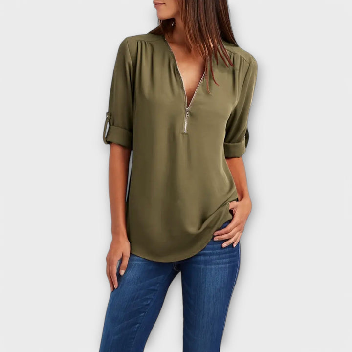 Olivia – The Relaxed V-Neck Blouse