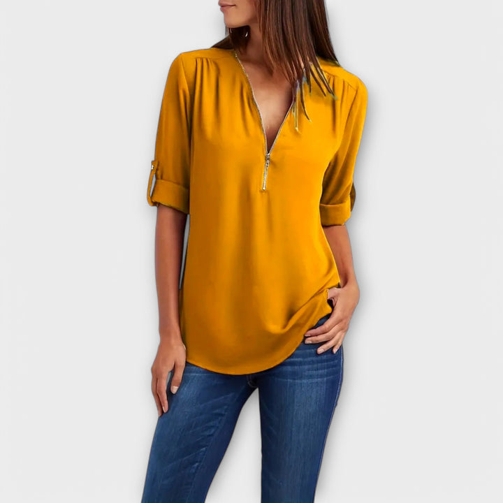 Olivia – The Relaxed V-Neck Blouse