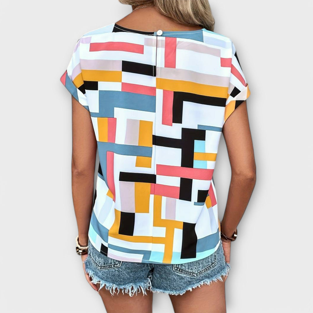 Chloe – La Blusa de Manga Corta Perfecta con Cuello Redondo