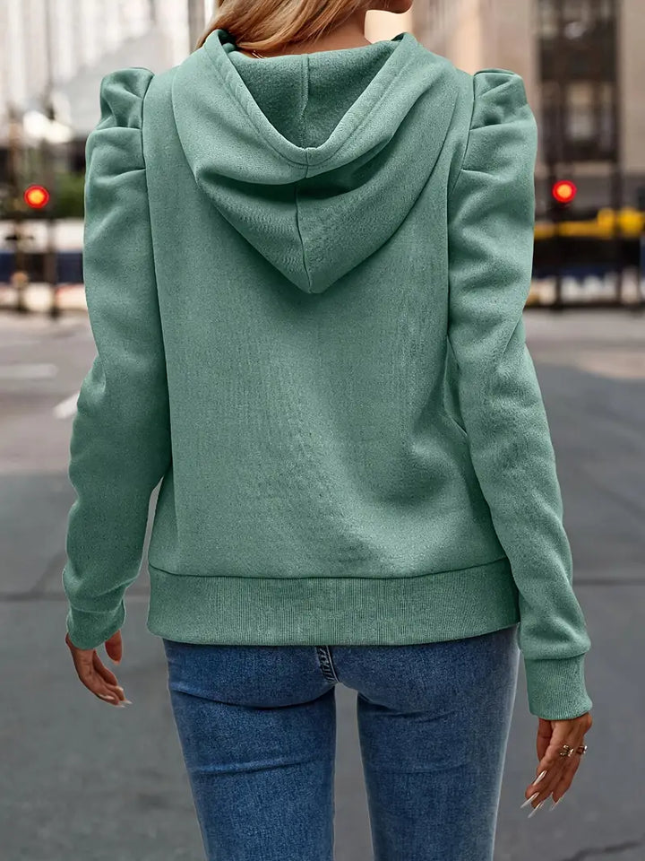 Nandita - Breathable Long Sleeve Hoodie