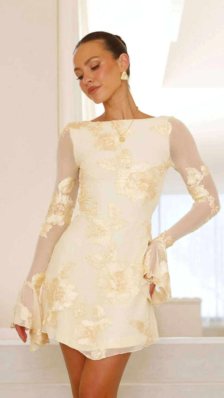 Zuri - Backless Printed Mini Dress