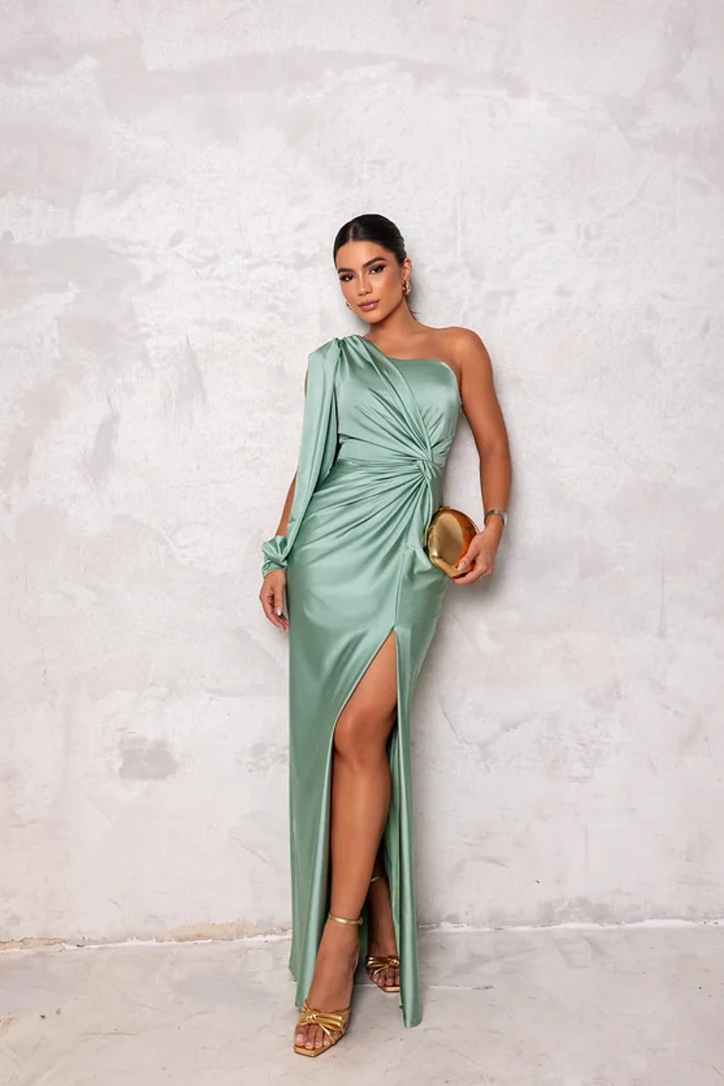 Valeria - Elegant Maxi Dress