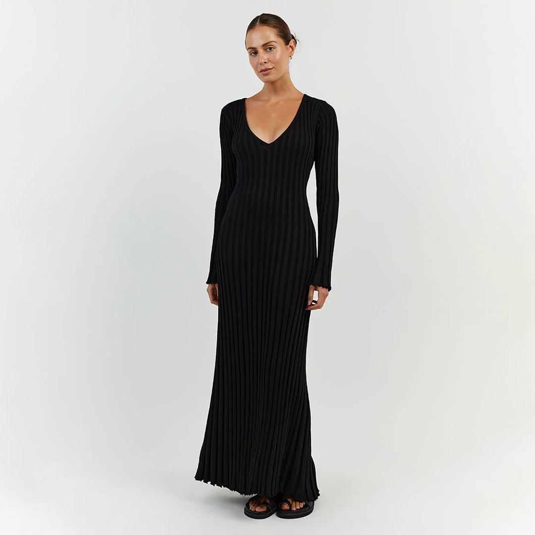 Nola – Knitted Maxi Dress