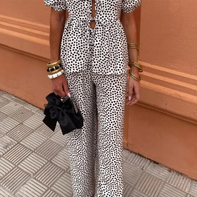 Lisa - Casual, Chic Set