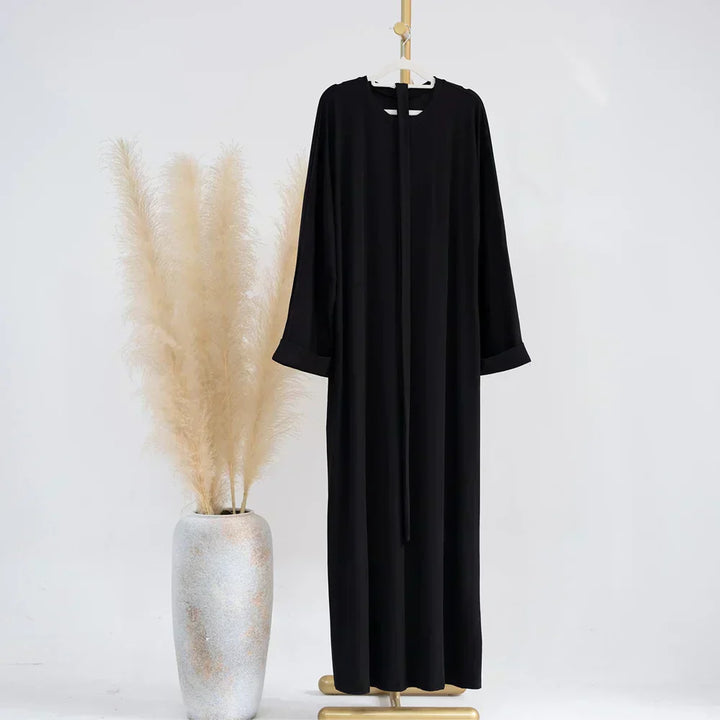 Ariane - Elegant Knitted Abaya with Belt and Side Pockets