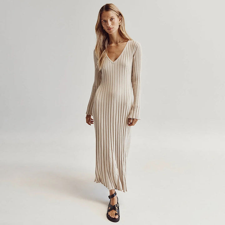 Nola – Knitted Maxi Dress