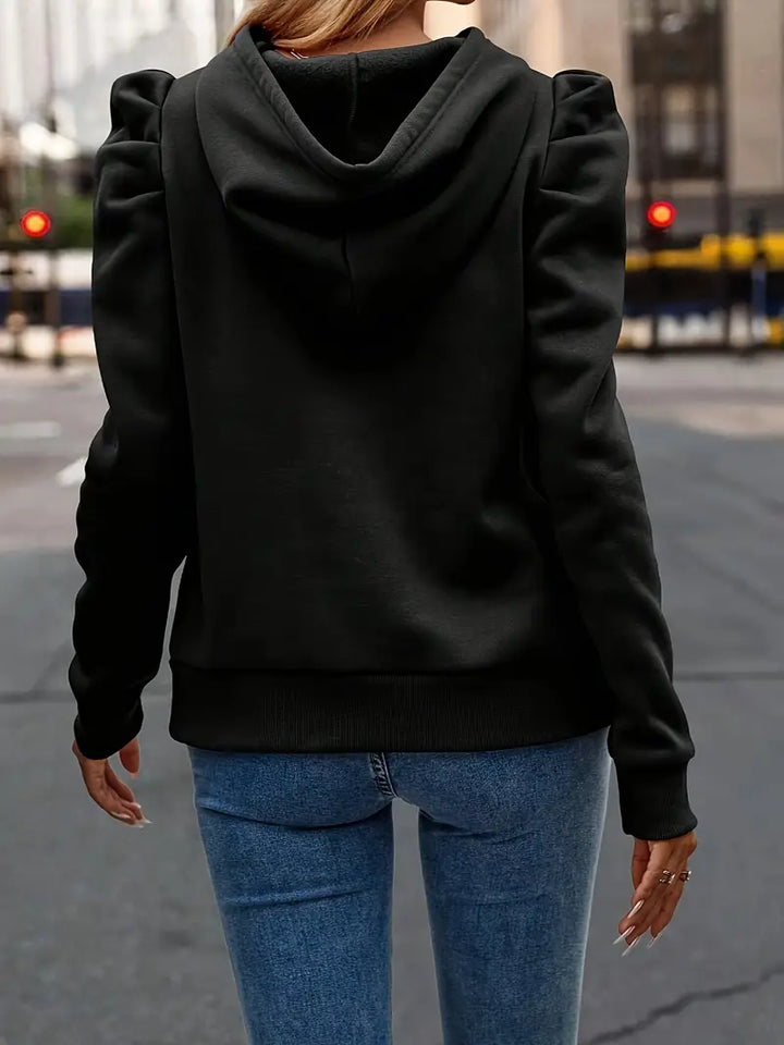 Nandita - Breathable Long Sleeve Hoodie