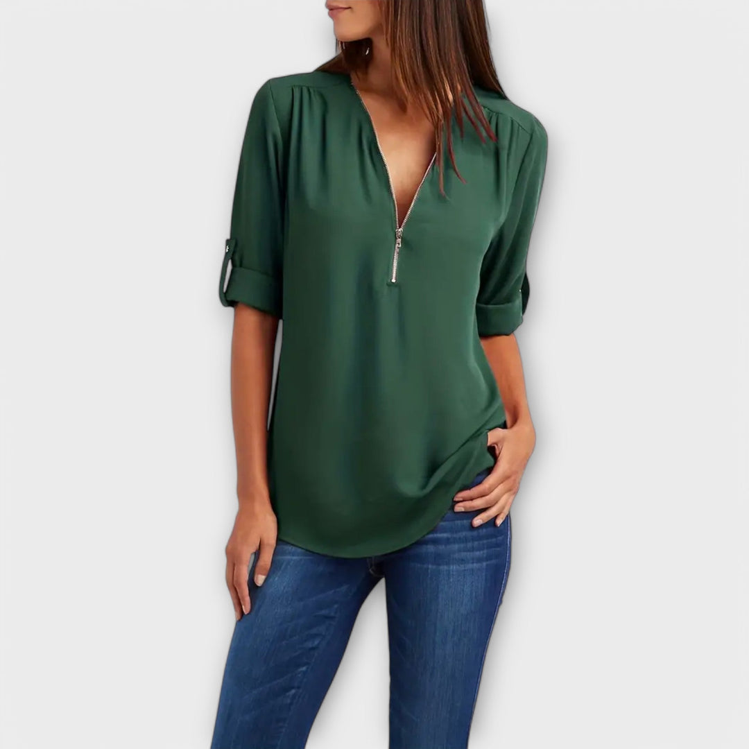 Olivia – The Relaxed V-Neck Blouse