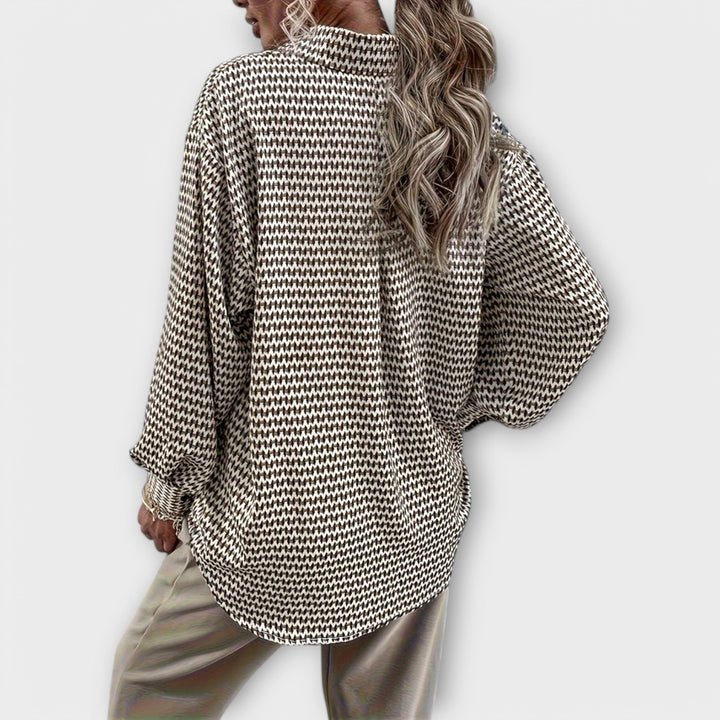 Ashley – Vintage Long-Sleeved Blouse