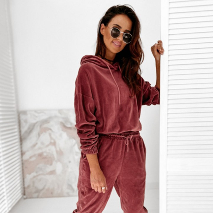 Madeline | Velvet Comfort Set