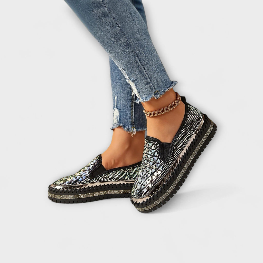 Vada – Slippers adorned with rhinestones