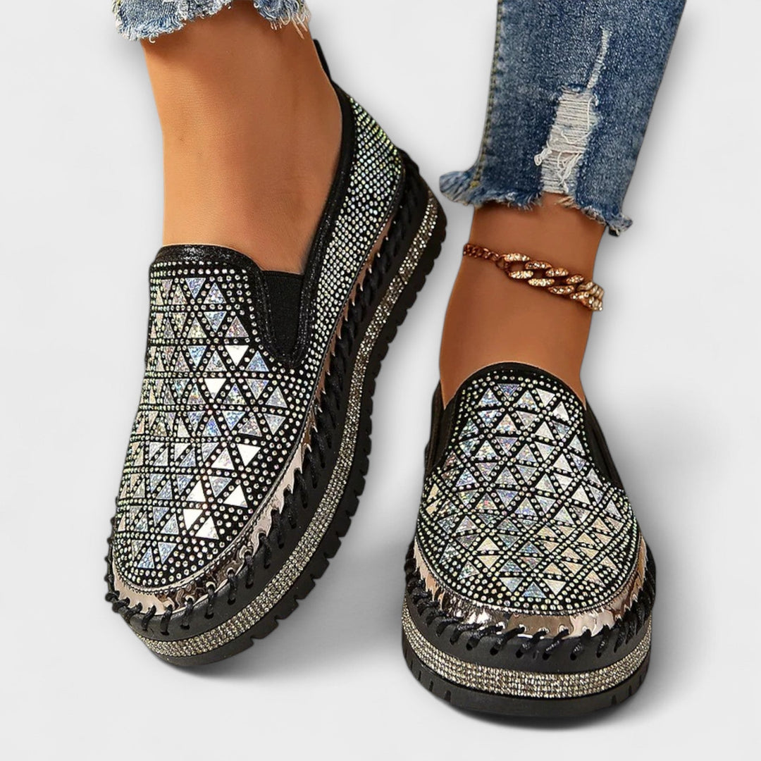Vada – Slippers adorned with rhinestones