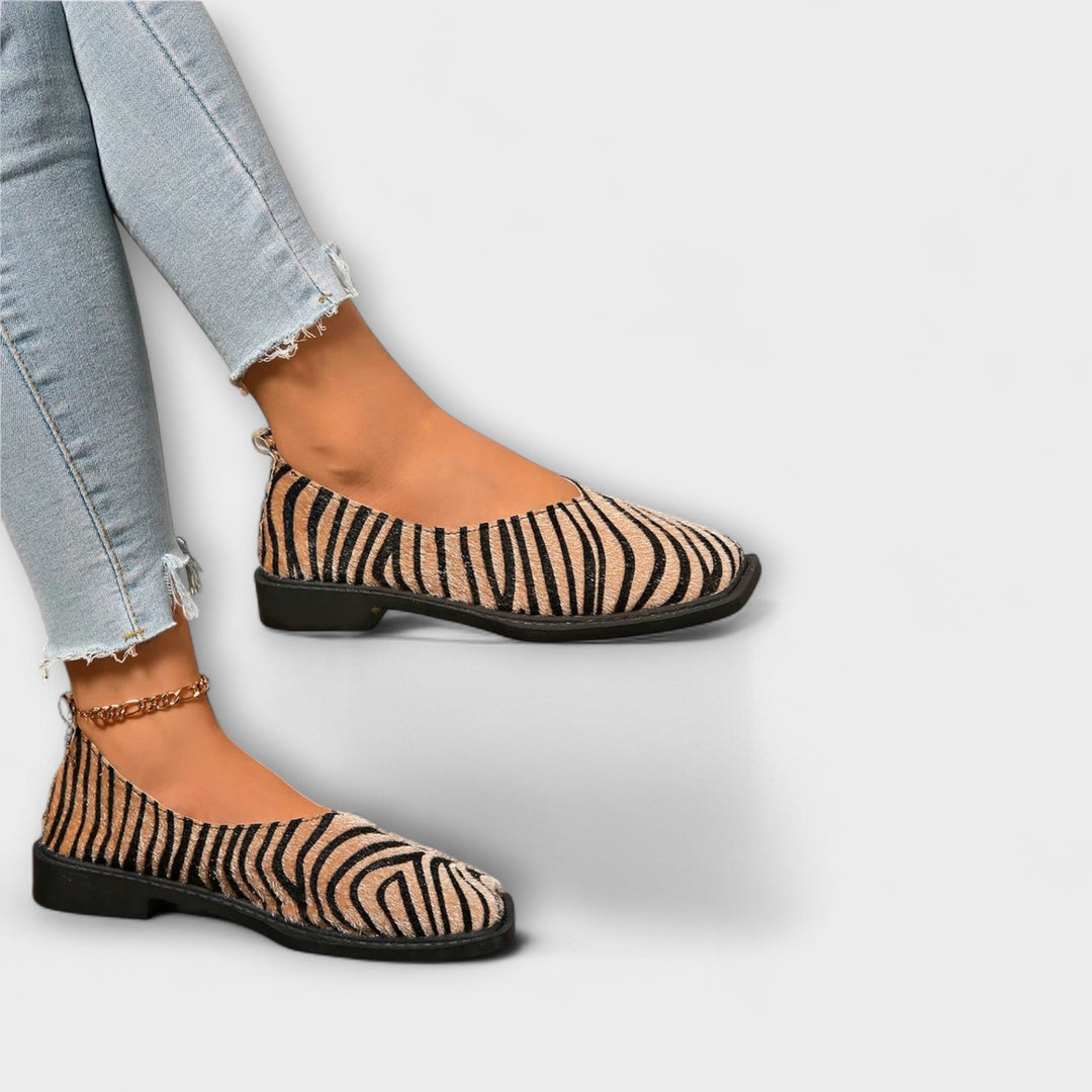 Ulani – Casual Shoes with Zebra Print