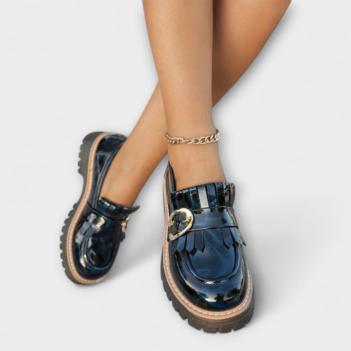 Nova – Round Toe with Abstract Print, Casual Slippers