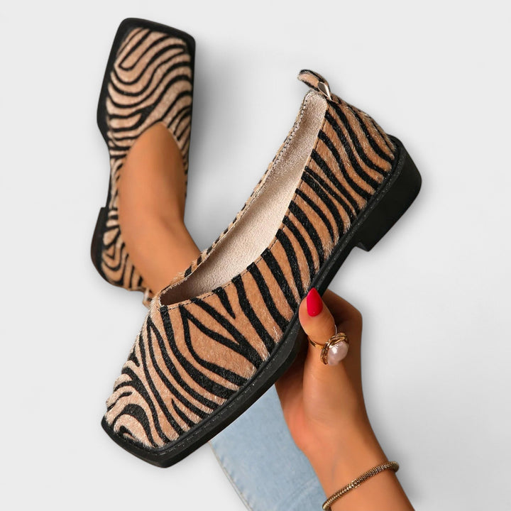 Ulani – Casual Shoes with Zebra Print