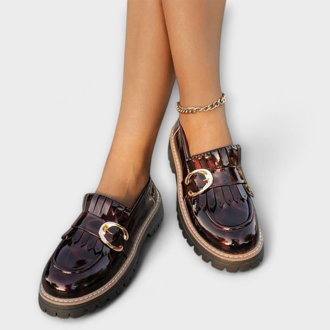 Nova – Round Toe with Abstract Print, Casual Slippers