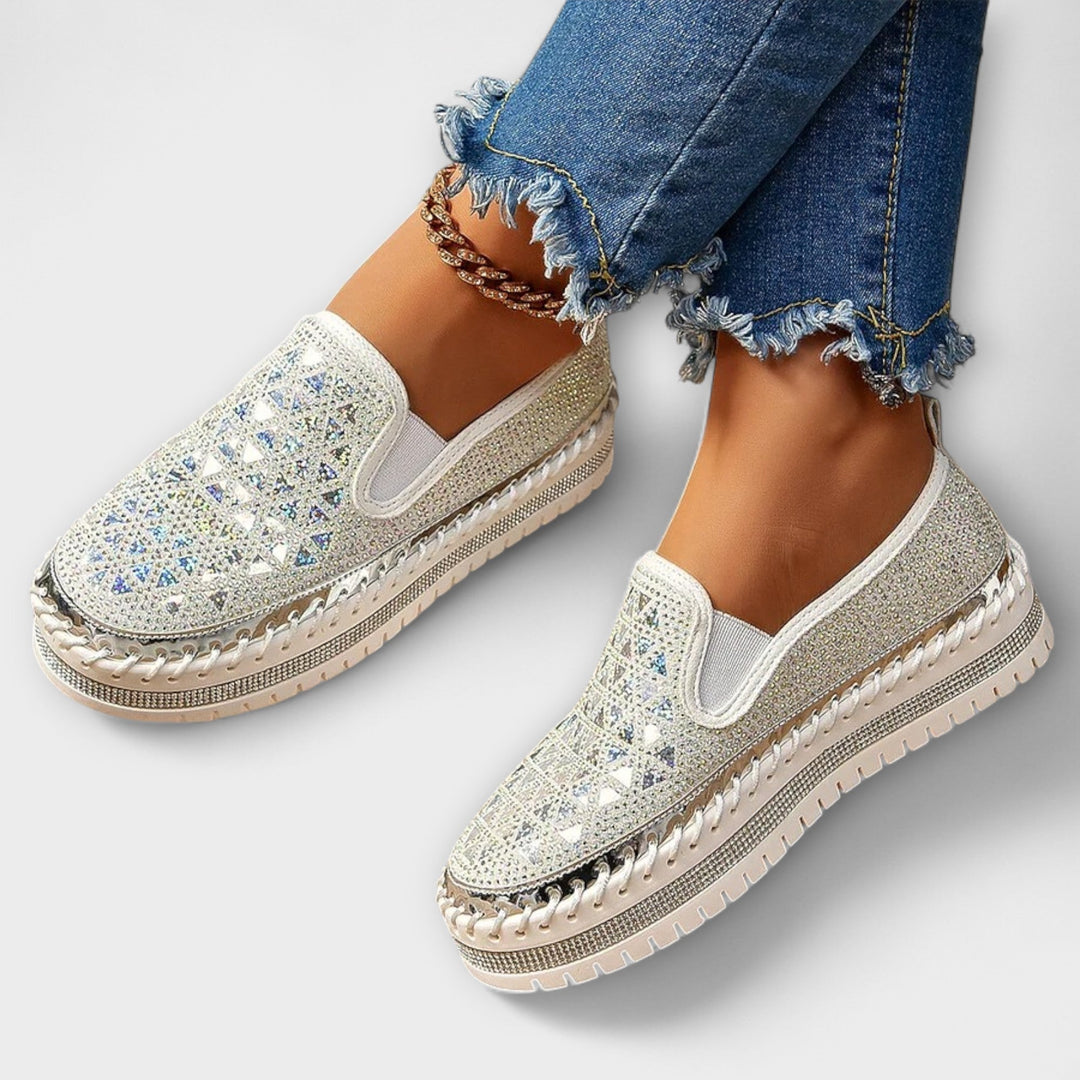 Vada – Slippers adorned with rhinestones