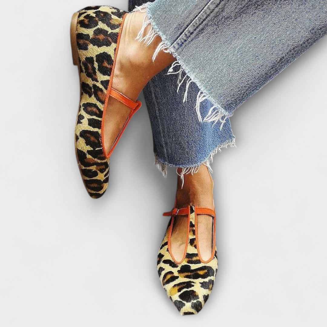 Gaia – Ballerinas with Pointed Toes and Leopard Print