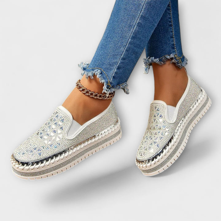 Vada – Slippers adorned with rhinestones
