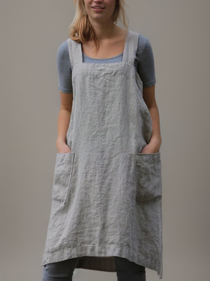 Andi | Simple apron with crisscross back straps
