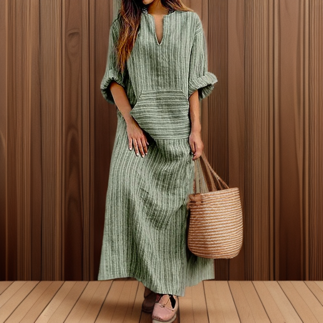 Hailey┃Casual Maxi Dress with Vintage Stripes and V-Neck