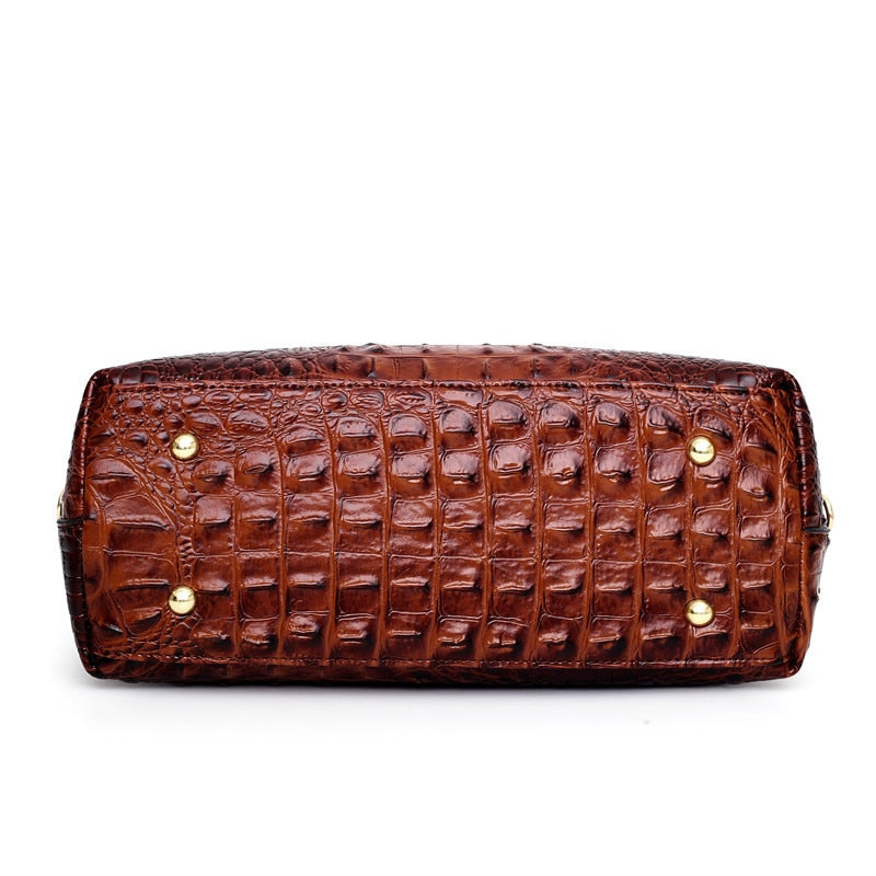 Alfrida | Elegant handbag with sophisticated crocodile embossing