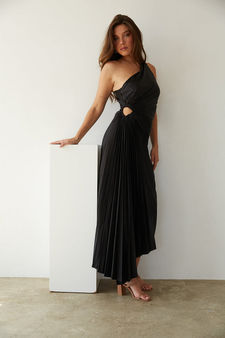 Sylviana - One Shoulder Pleated Midi Dress