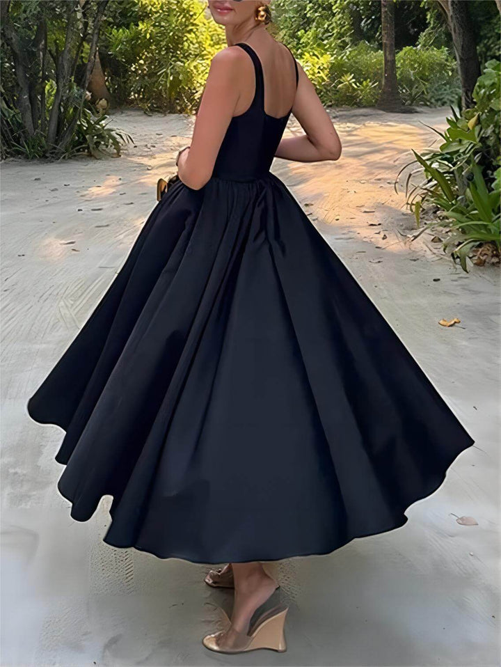 Freya - Elegant A-Line Midi Dress