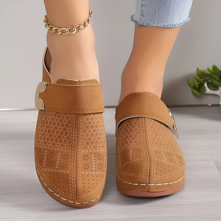 Uma - Chic Supportive Wedge Sandals
