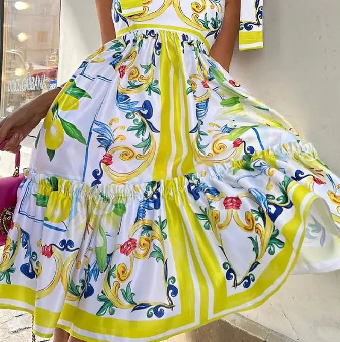 Quinnley - Serena Lace-Up Floral Maxi Dress